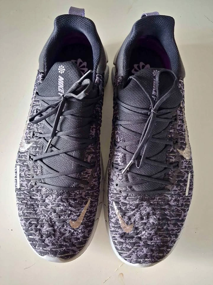 Nike Free Run 5.0 black purple sneakers