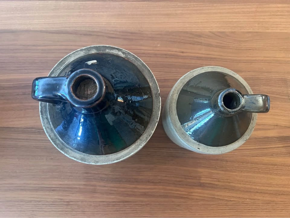 Antique American Stoneware Whiskey Jugs - Pair - photo 2