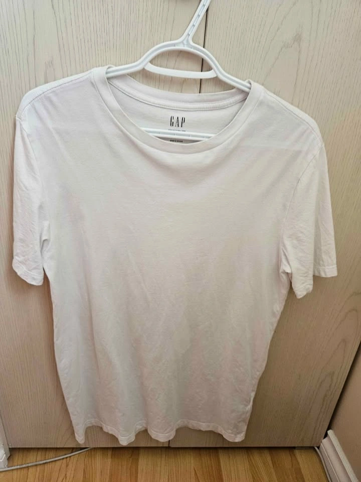 GAP Mens White Tees - Size Small - photo 2