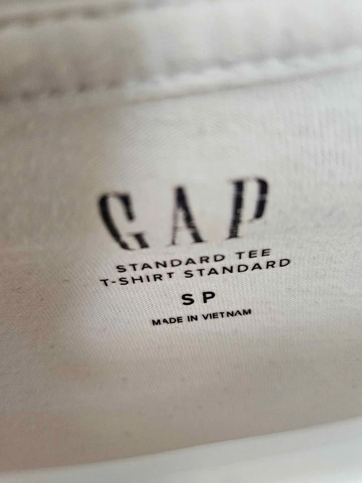 GAP Mens White Tees - Size Small - photo 3