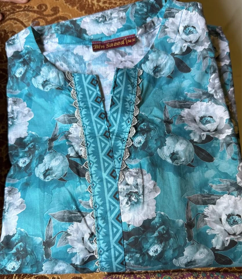 Bundle of 6 Women’s 2-Piece Suits (Lawn & Silk) - photo 2