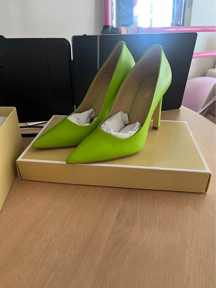 Michael Kors Vibrant Green Heels