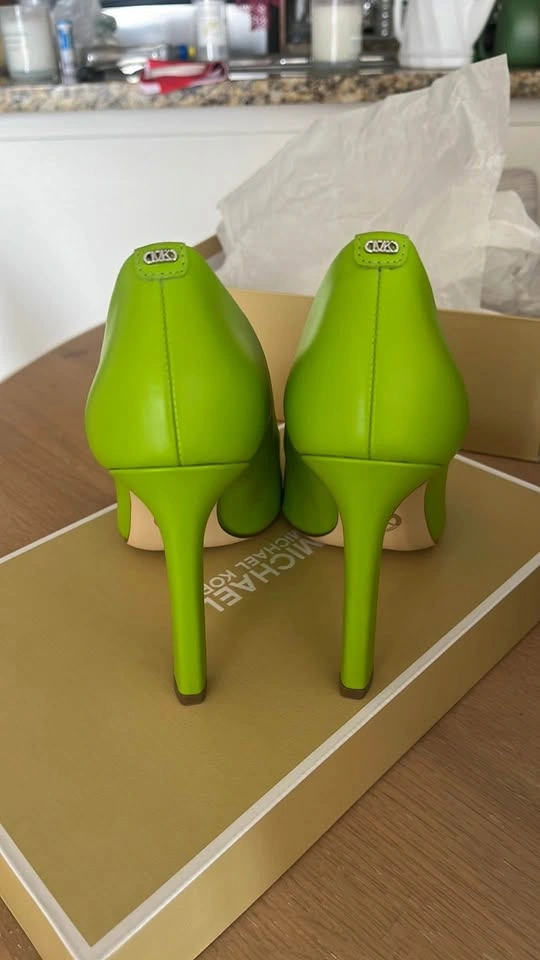 Michael Kors Vibrant Green Heels - photo 2