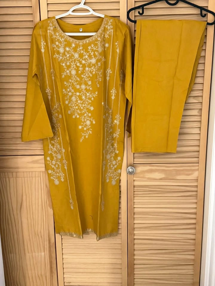 Brand New 2-Piece Mustard Yellow Embroidered Kurti & Trouser Set - photo 2
