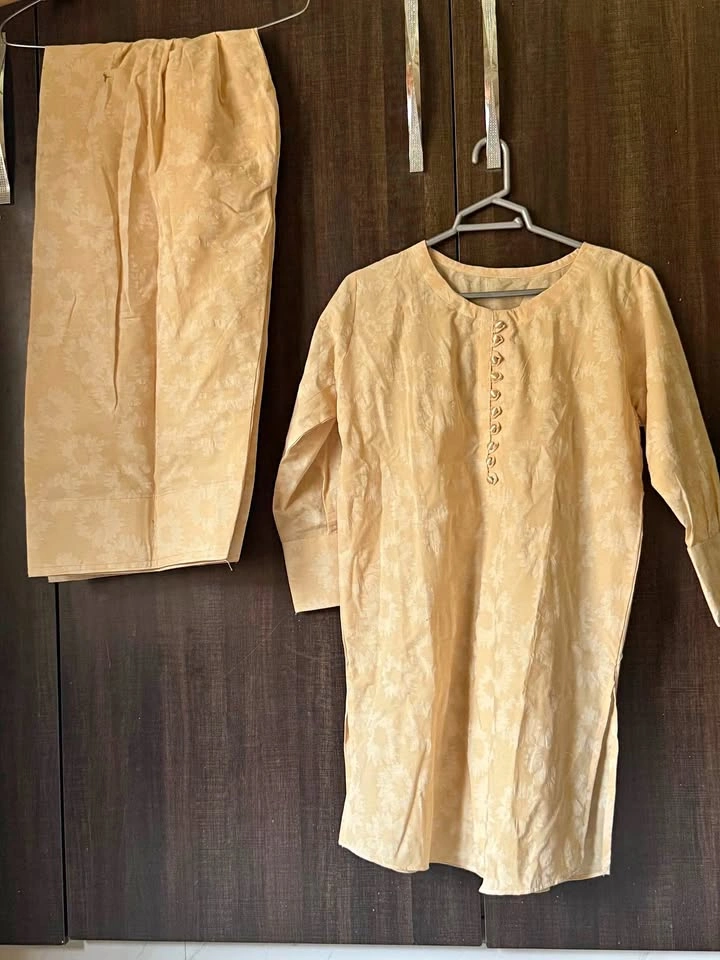 Bundle of 6 Women’s 2-Piece Suits (Lawn & Silk)