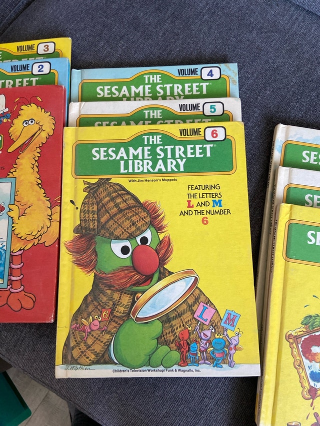 Funk & Wagnalls Sesame Street Library Books - photo 3