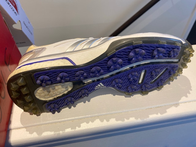 Adidas women’s golf shoes 8 1/2 - photo 2