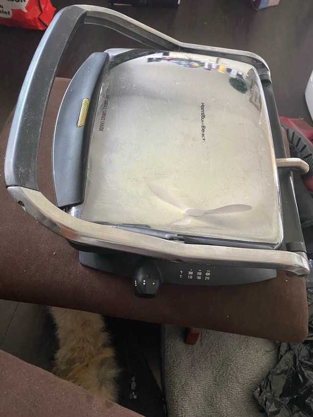 panini grill Hamilton Beach $10!