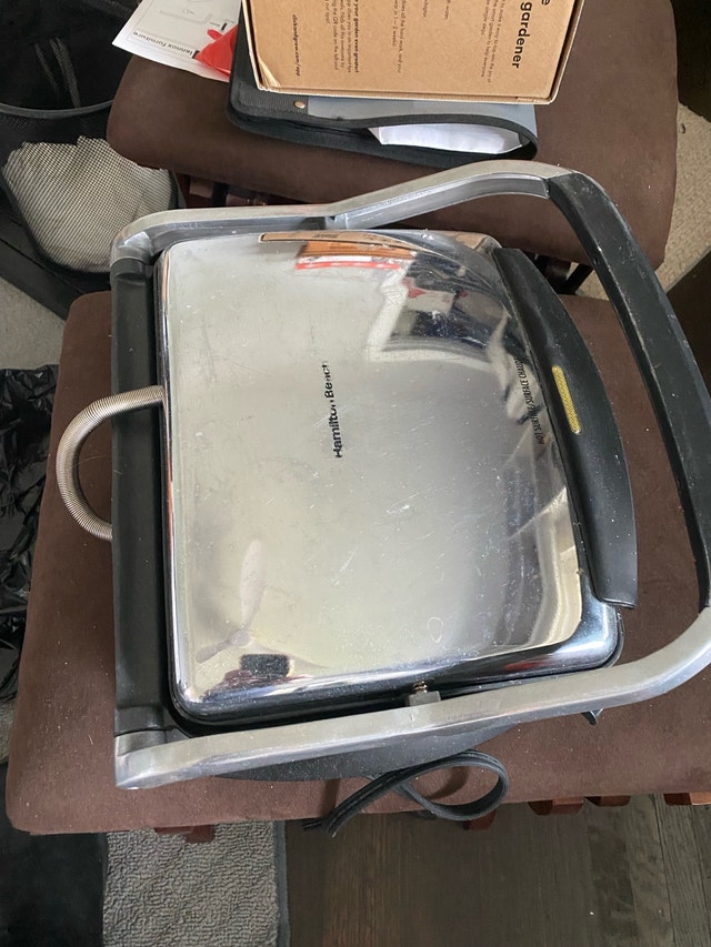 panini grill Hamilton Beach $10! - photo 4