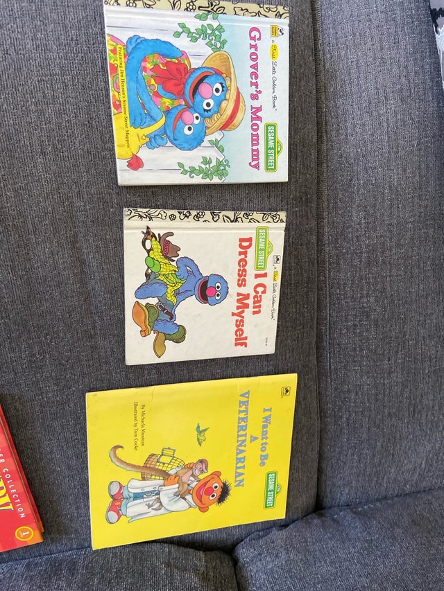 Children's Storybook Collection - photo 2