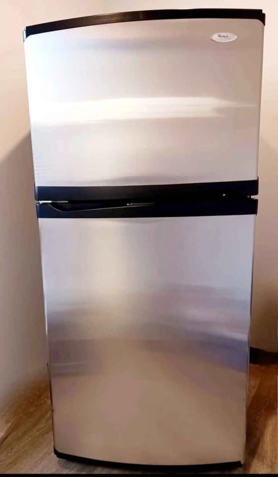 Whirlpool Refrigerator Parts - photo 2
