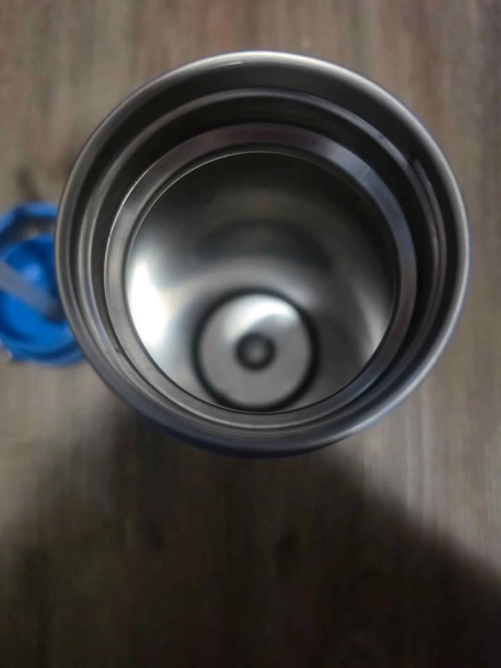 Stanley blue water bottle 24oz - photo 2