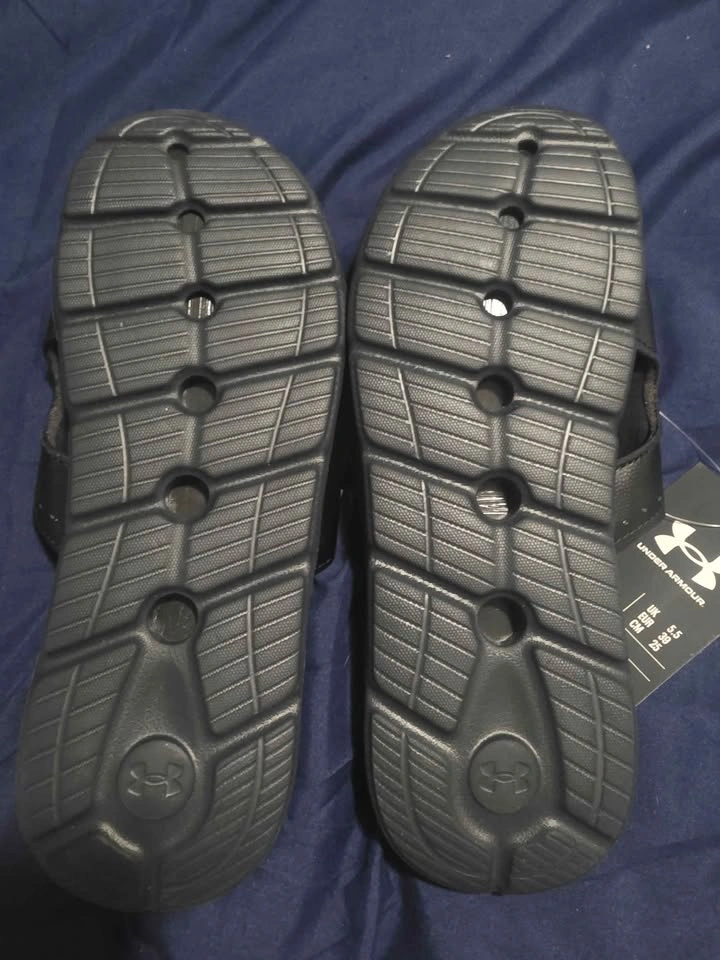New Under Armour UA W Ignite Pro SL Slides Womens Size 8 Black - photo 2