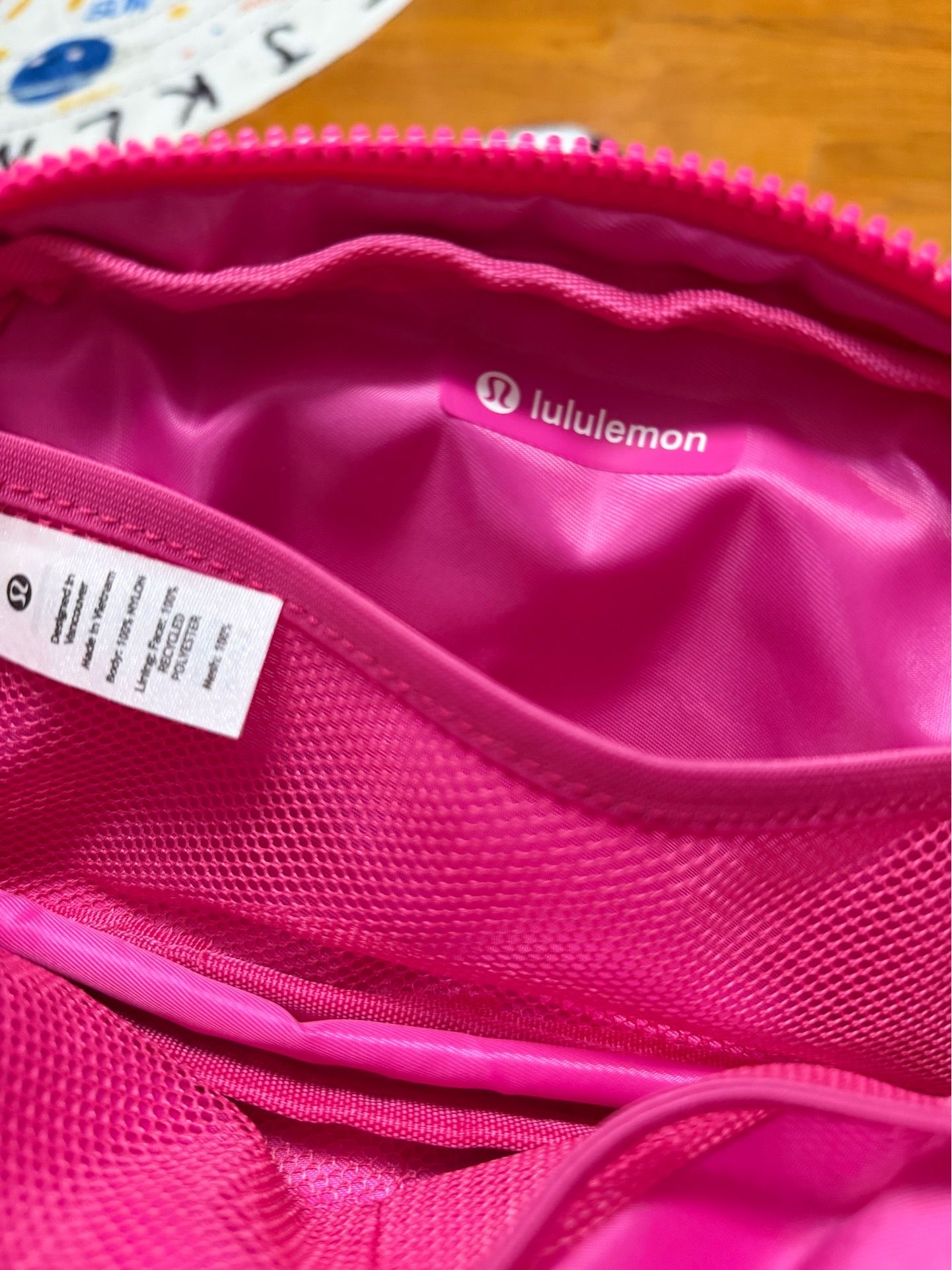 Lululemon Everywhere Belt Bag 1L new - photo 4