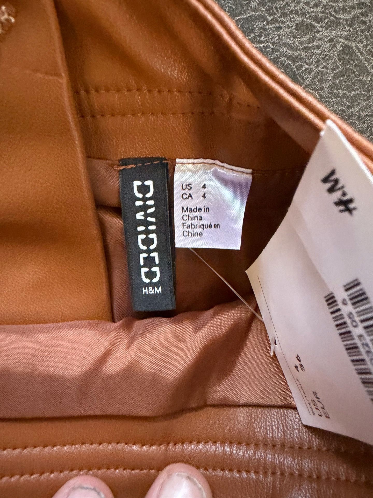H&M Brown Faux Leather Mini Skirt Size 4 - photo 3