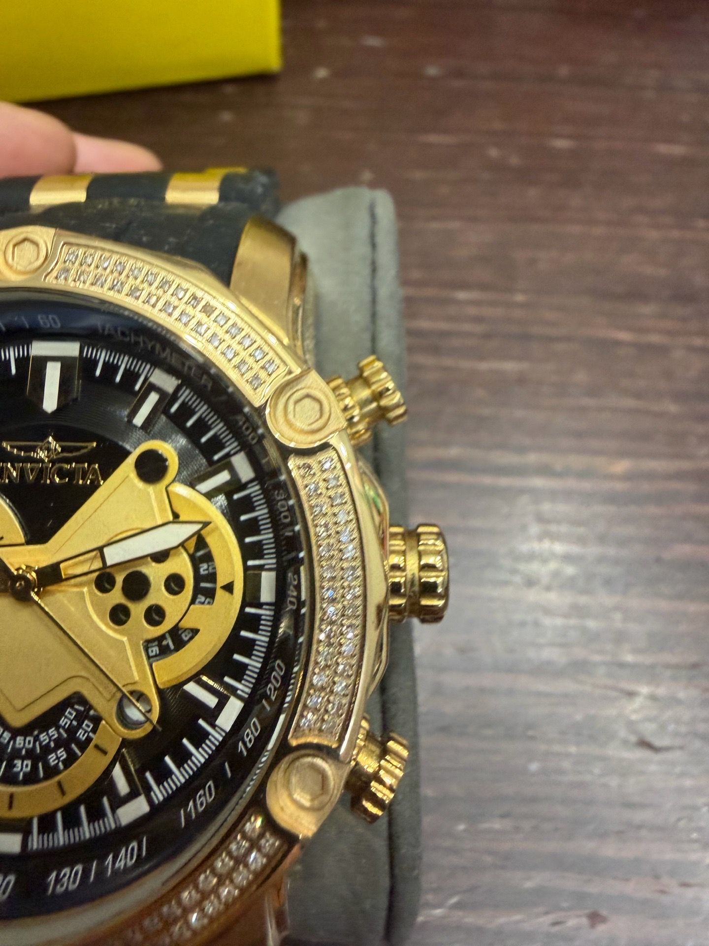 Invicta Diamond Men’s Quartz Chronograph Tachymeter 50mm Gold/Bl - photo 2