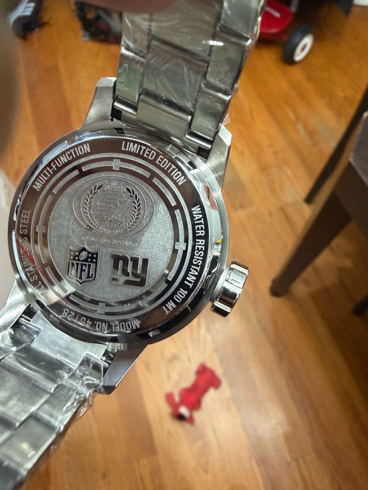 Invicta NFL NY Giants Men’s Quartz limited edition watch 45128 - photo 4