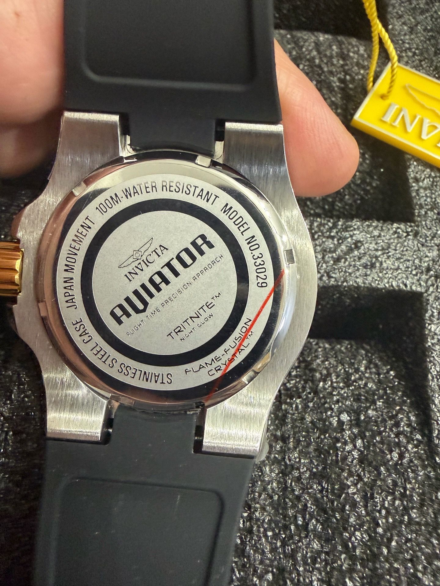 Invicta Watch : Aviator Men : Model 33029 with 8 slot dive case - photo 4