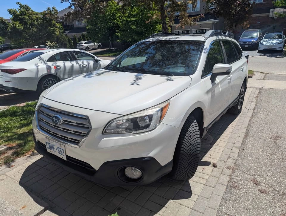 2017 Subaru Outback - photo 2