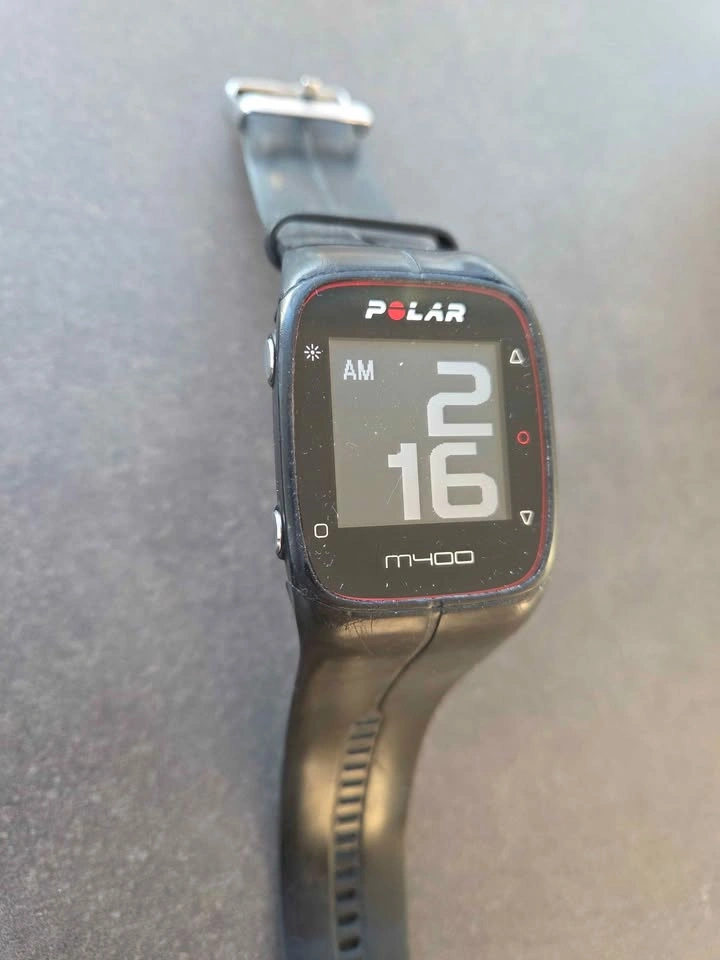 Polar M400 GPS Watch + Heart Rate Monitor Chest Strap Combo - photo 3