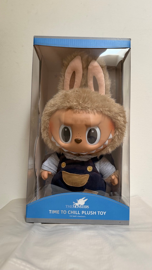 Pop Mart Labubu Time To Chill Vinyle Plush Toy