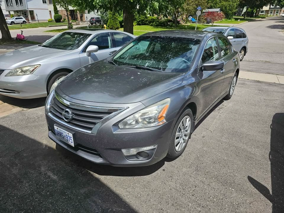 2015 Nissan Altima - photo 2