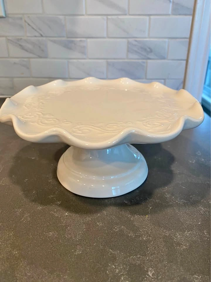 Vintage Maioliche Jessica Handcrafted Italian Cake Stand