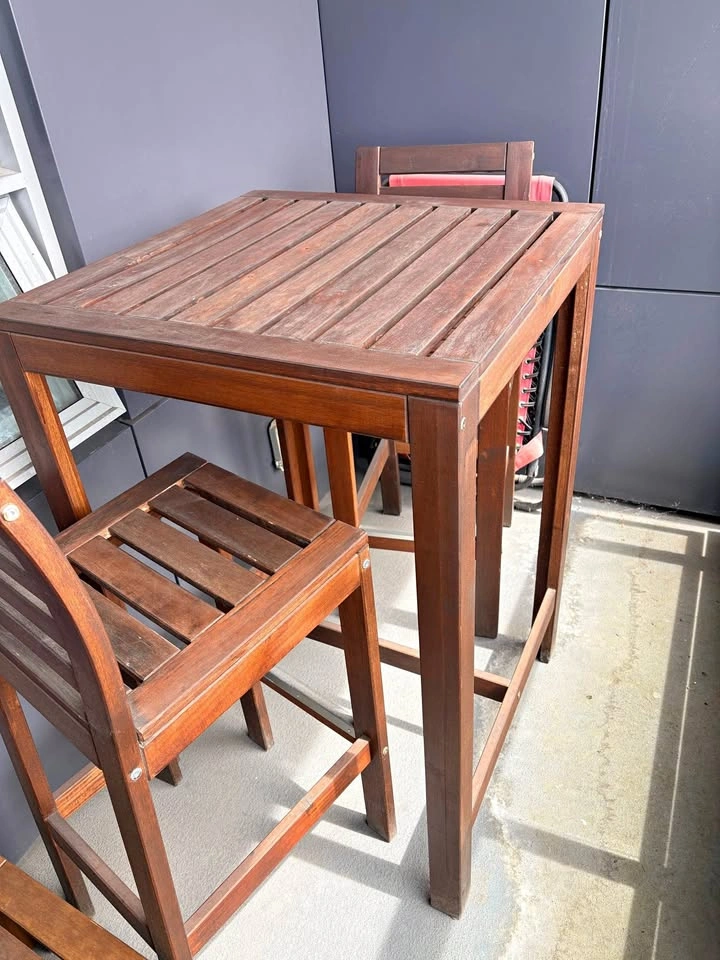 Outdoor Patio Furniture (Bar Table, 2 Stools)