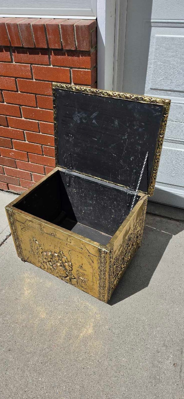 Vintage Brass Coal, Tinder, Kindling Box Embossed Pub Sc - photo 4