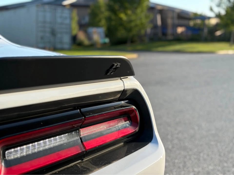 2021 Dodge Challenger - photo 5