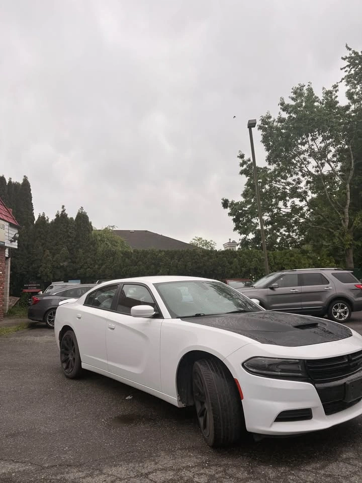 2020 Dodge Charger - photo 2