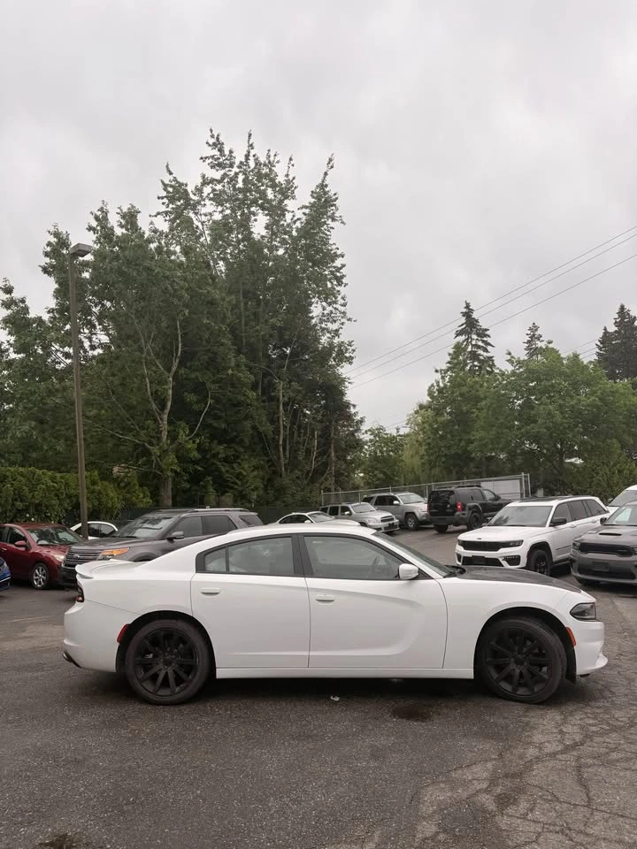 2020 Dodge Charger - photo 3