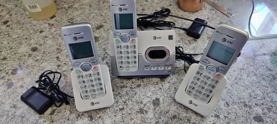 At&T Cordless Phones with Ans. Machine
