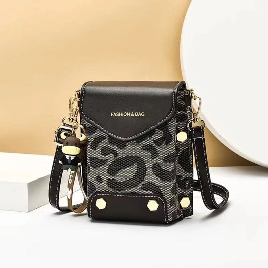 Trendy Mini Crossbody Bag, Stylish & Compact, New - photo 5