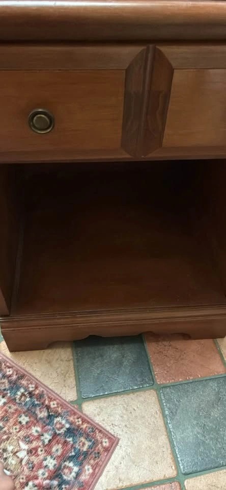 Wood night table - photo 4