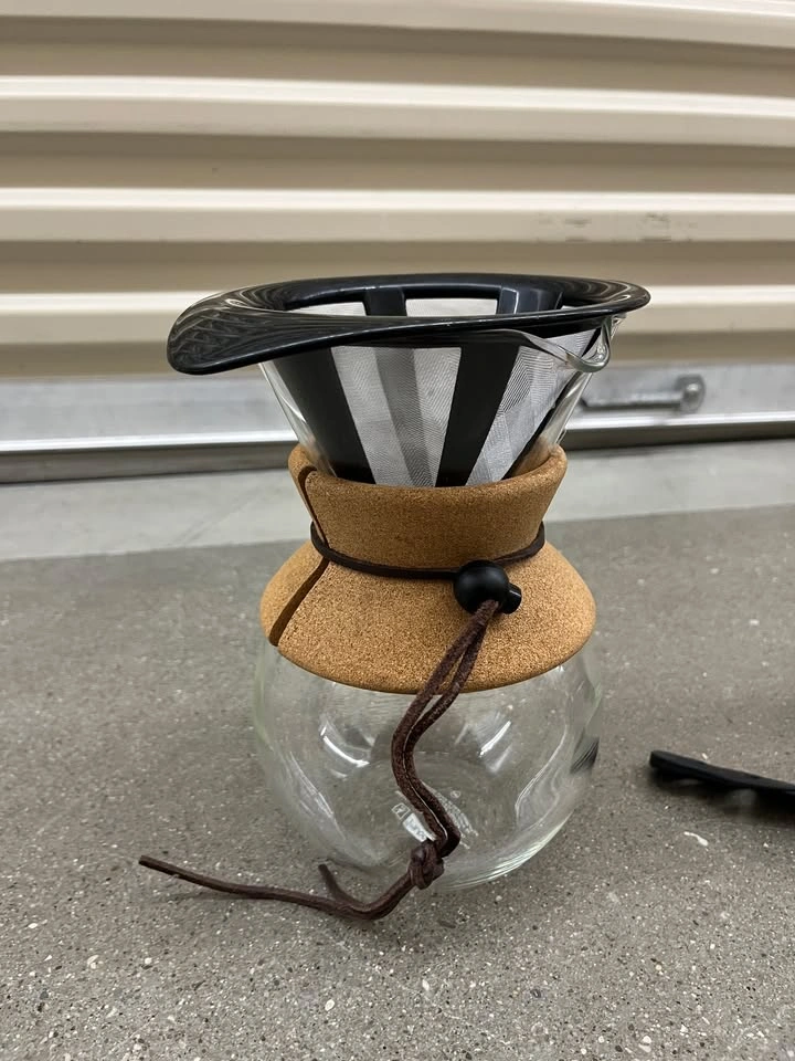 Bodum Pour-Over Coffee Maker – Like New - photo 2