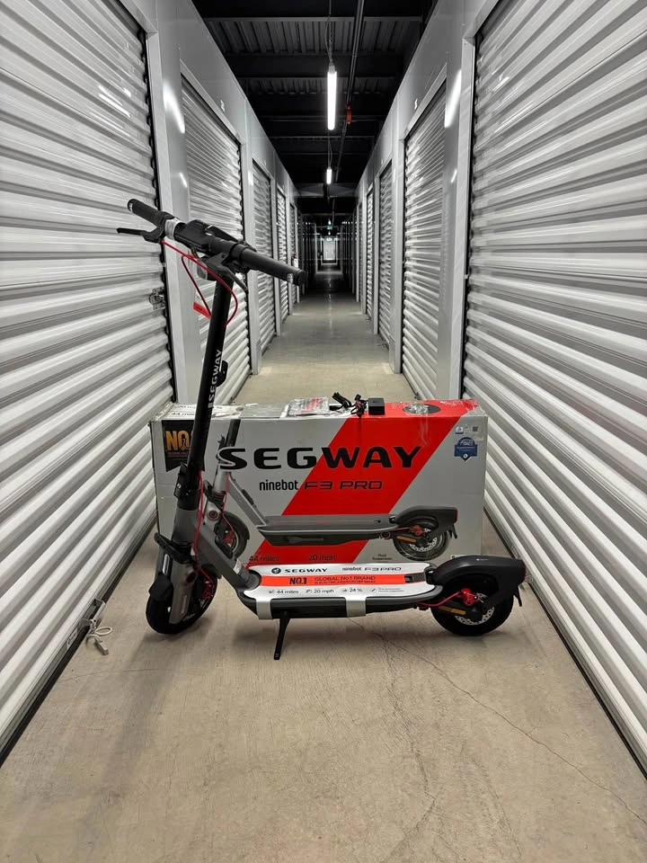 BRAND NEW Segway F3 Pro Electric Scooter - ONLY $800!