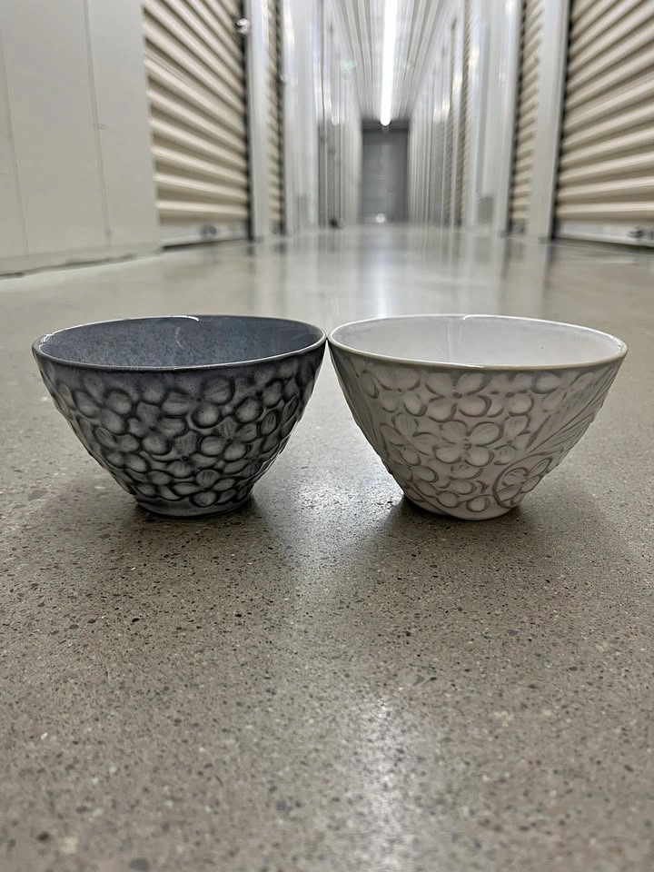 Set of Japanese Ceramic Serving Bowls – Authentic Style