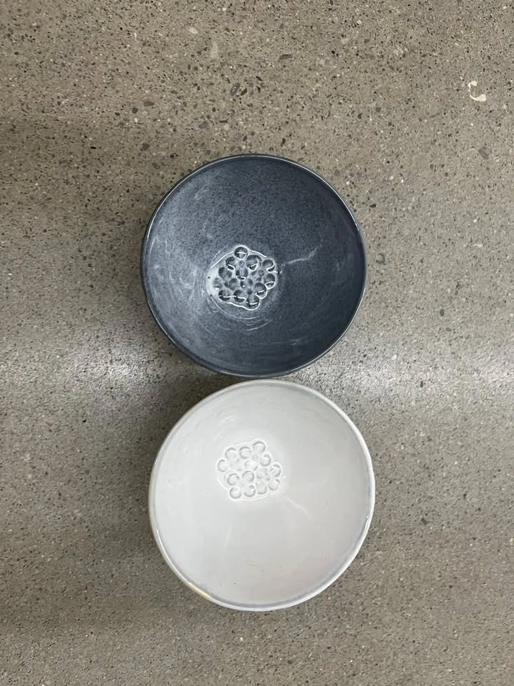 Set of Japanese Ceramic Serving Bowls – Authentic Style - photo 2