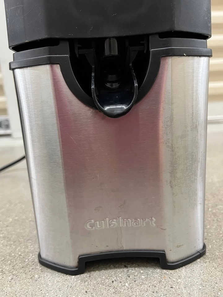 Cuisinart Citrus Juicer – Stainless Steel - photo 3