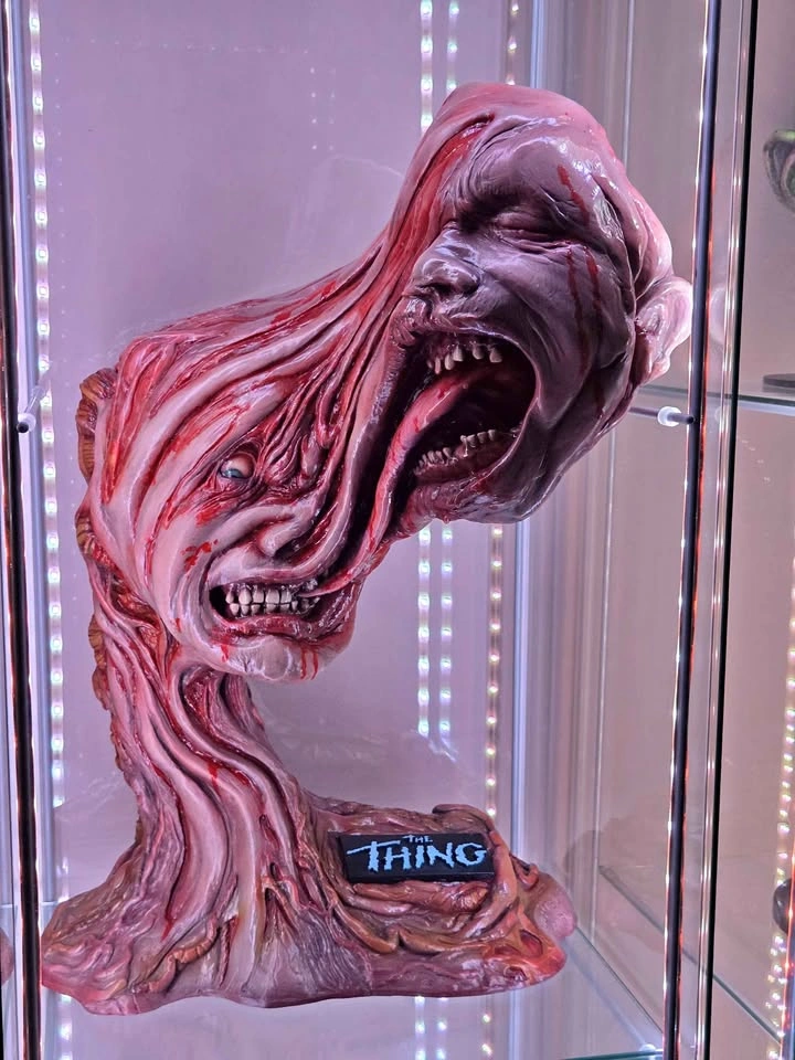 John Carpenter's The Thing Alien Split Face Bust