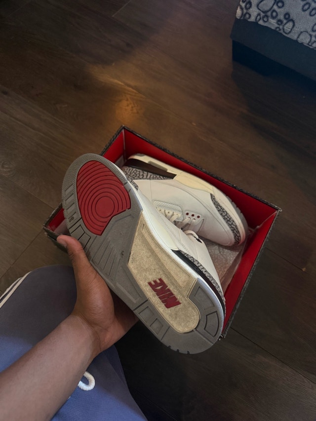 Air Jordan 3 White Cement - photo 2