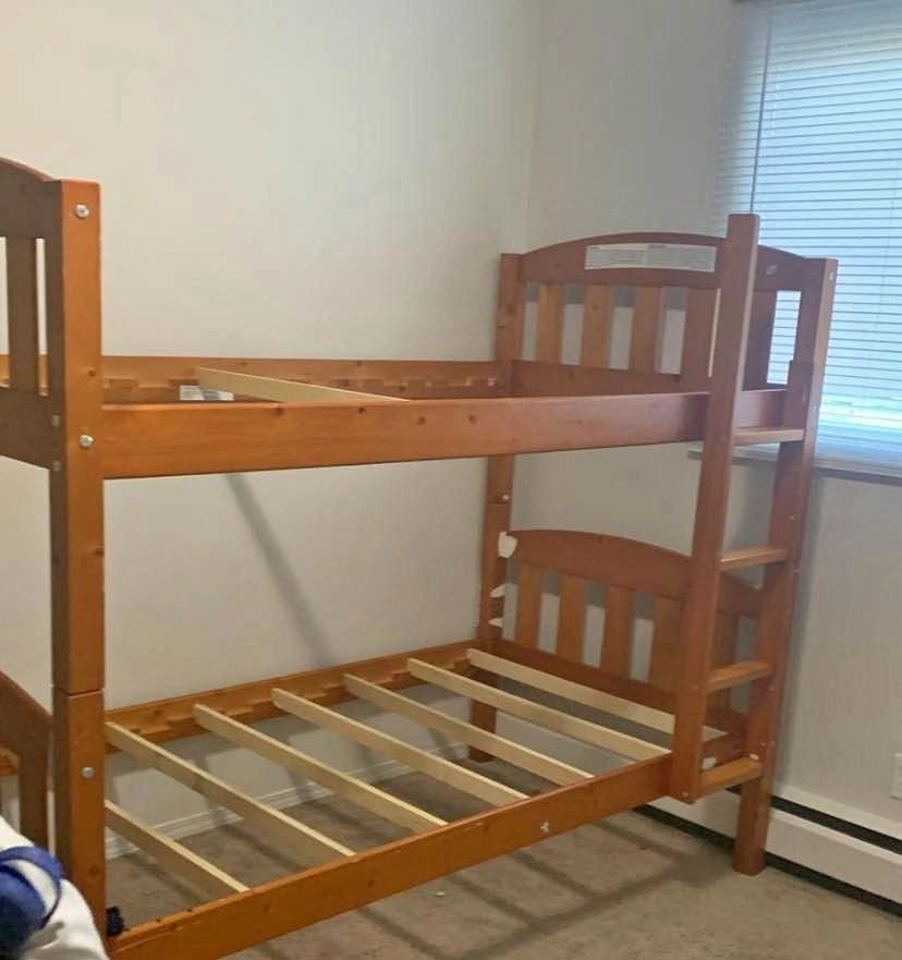 Bunk bed