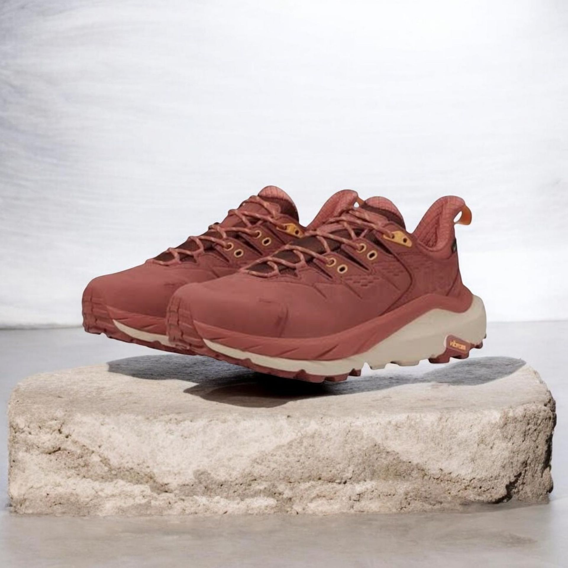 HOKA Wmns Kaha 2 Low GORE-TEX Hiking Shoes - Size 9.5