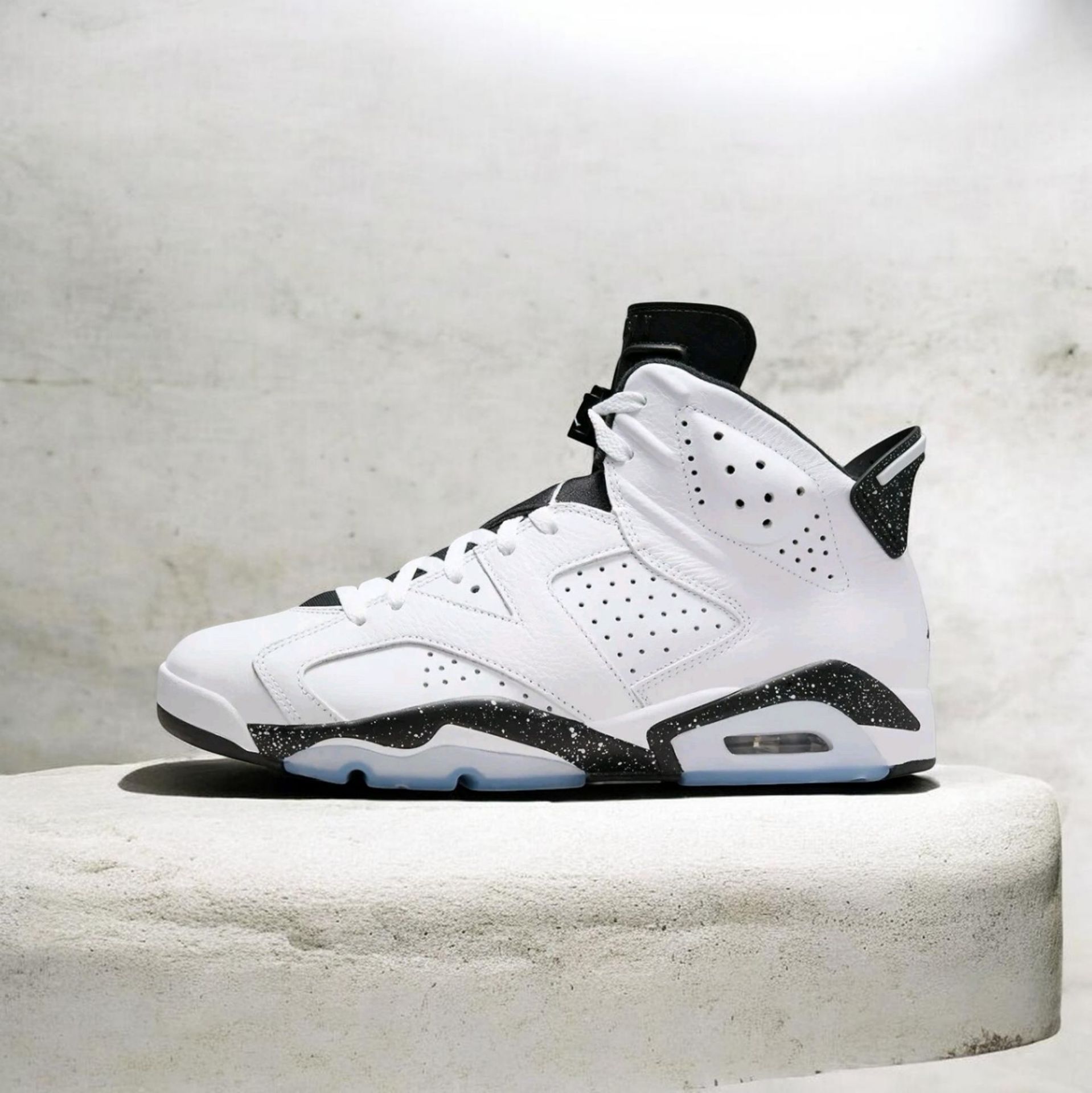 Air Jordan 6 Retro GS "Reverse Oreo" Size 5Y - photo 2