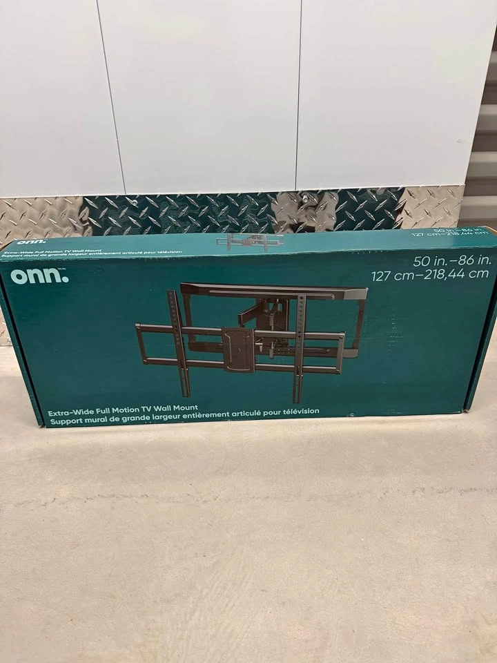 Extra-Wide Full Motion TV Wall Mount 50-86in 120lb - New in Box