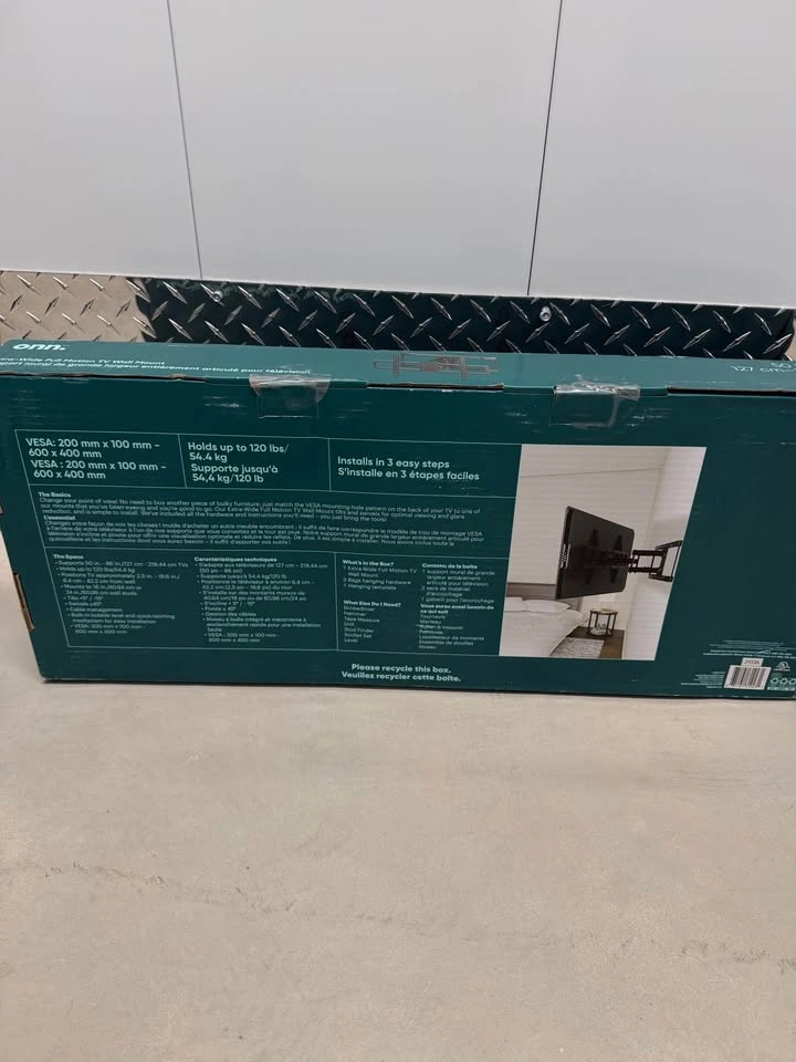 Extra-Wide Full Motion TV Wall Mount 50-86in 120lb - New in Box - photo 2