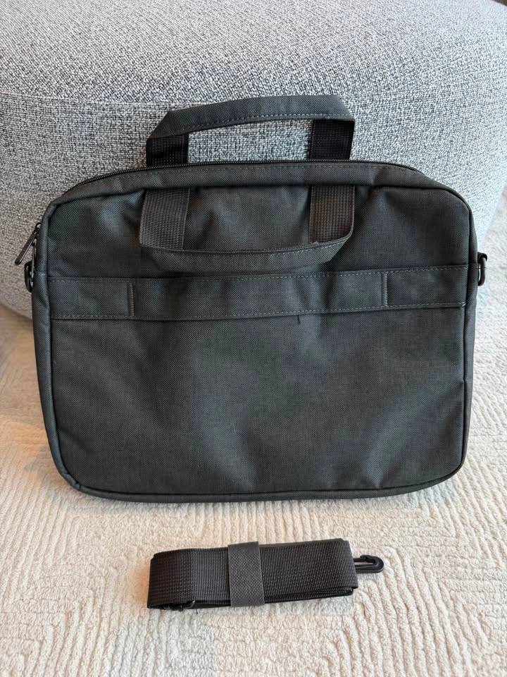 Lenovo Laptop Pouch / 15.6” Black Carrying Case - photo 2