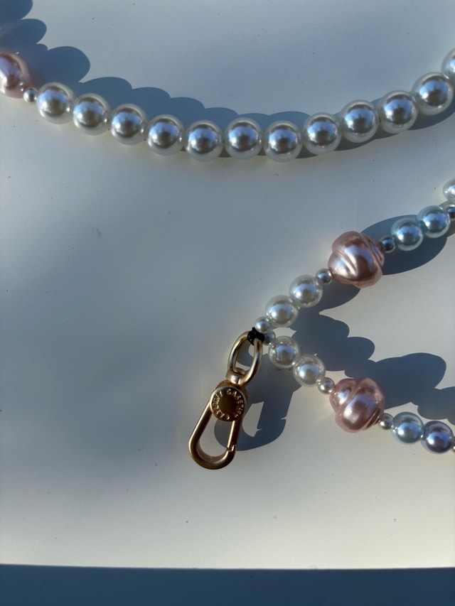 BRAND NEW Casetify Pearl & Star Phone Lanyard / Strap - photo 2