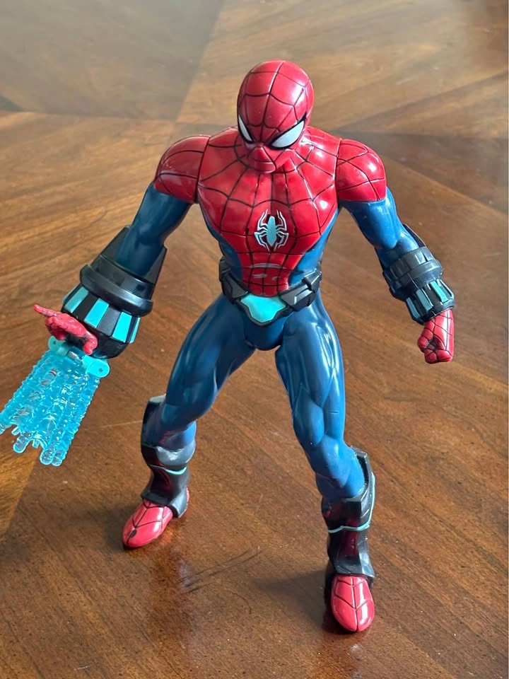 Hasbro 2012 Spider-Man Action Figure with Web Blast